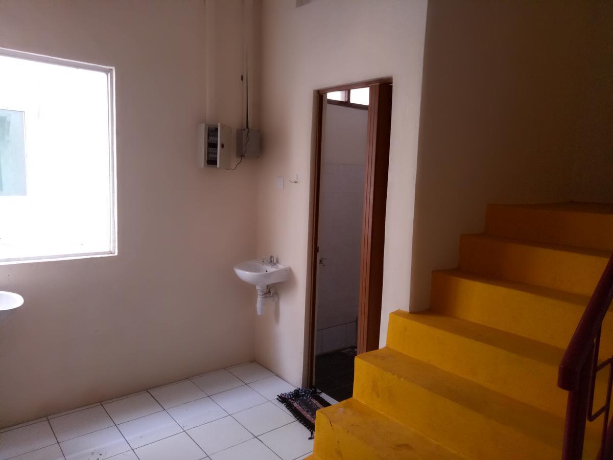 D'Kost Batam Hostel Nagoya Exterior photo
